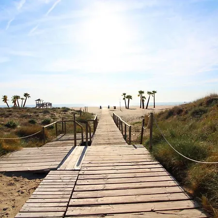 Apartment Global Properties, Nuevo En La Playa De