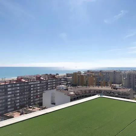 Global Properties, Nuevo En La Playa De Apartment
